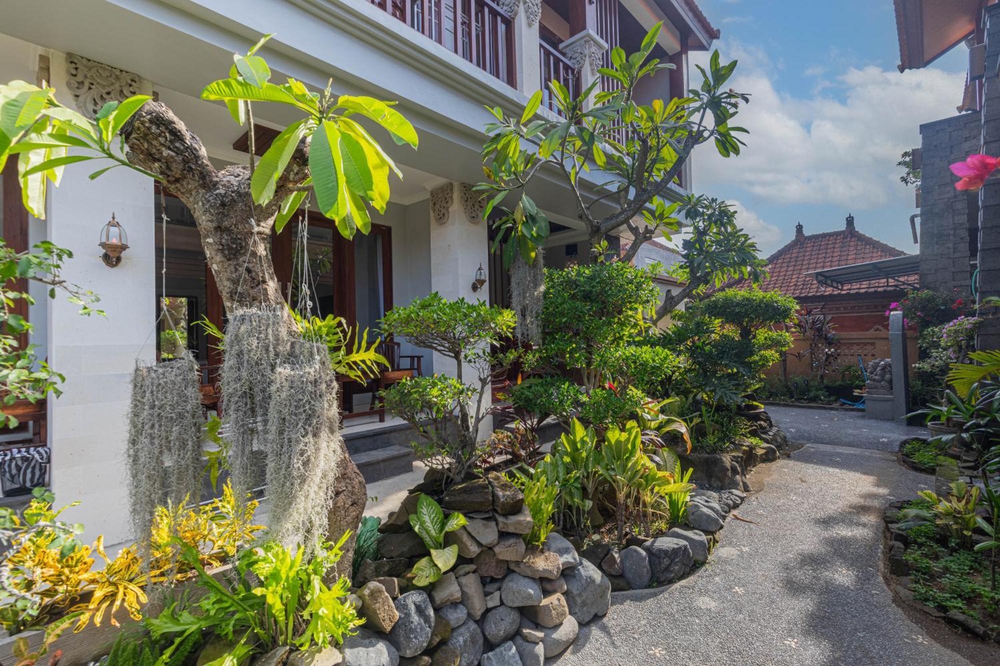 Donahome Sanur Buitenkant foto