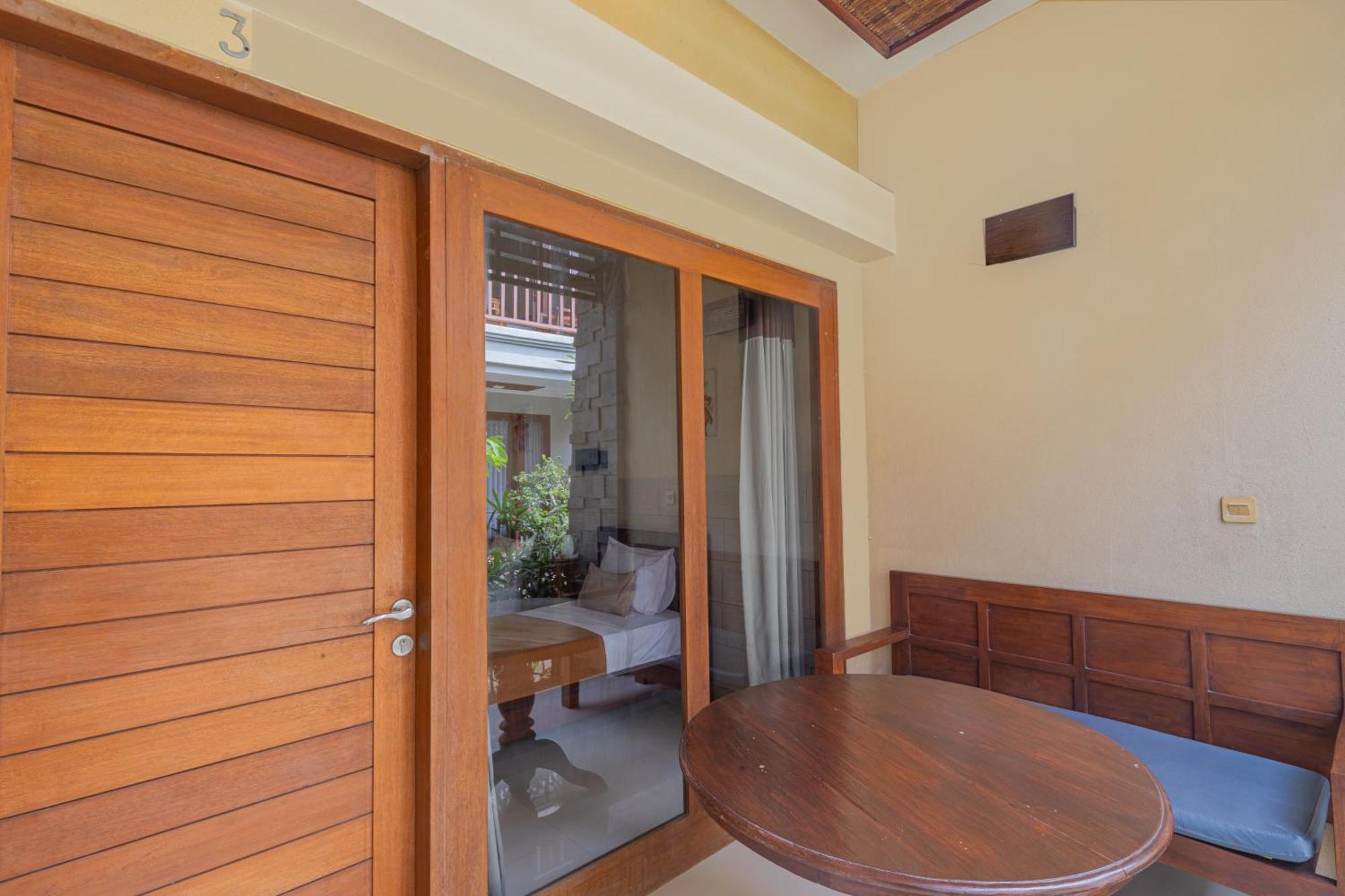 Donahome Sanur Buitenkant foto