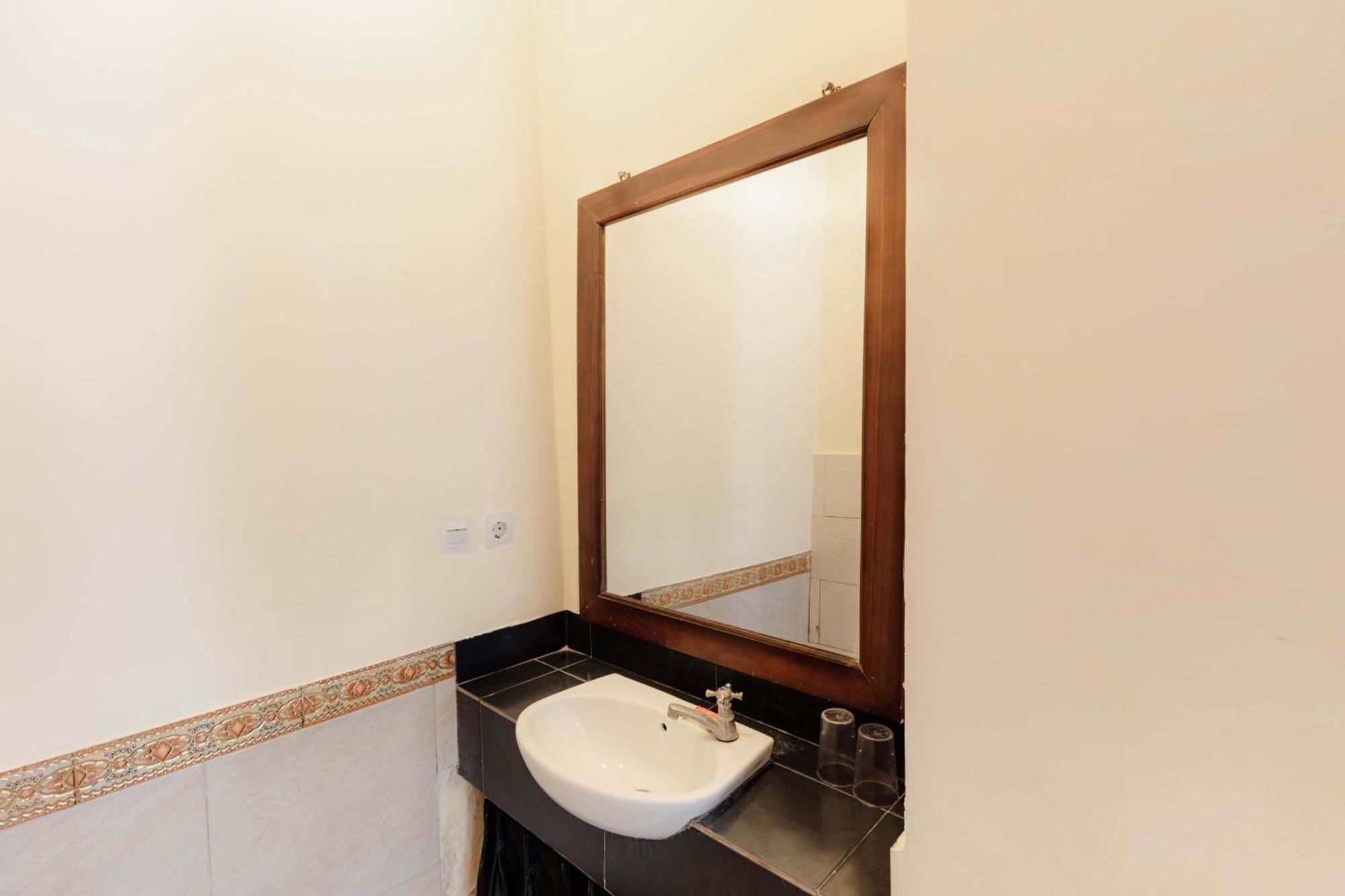 Donahome Sanur Kamer foto