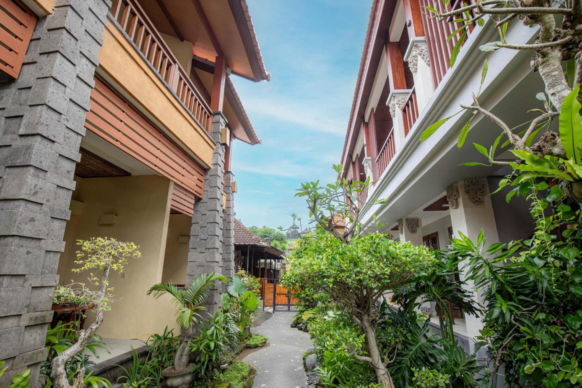 Donahome Sanur Buitenkant foto